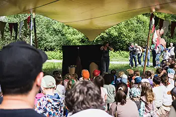 Theater Mimekry – Asphaltsprenger 2025; Foto: Linus Koch